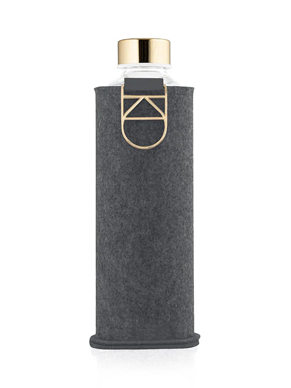 Equa skleněná láhev s plstěným obalem Mismatch Blueberry Pie 750 ml