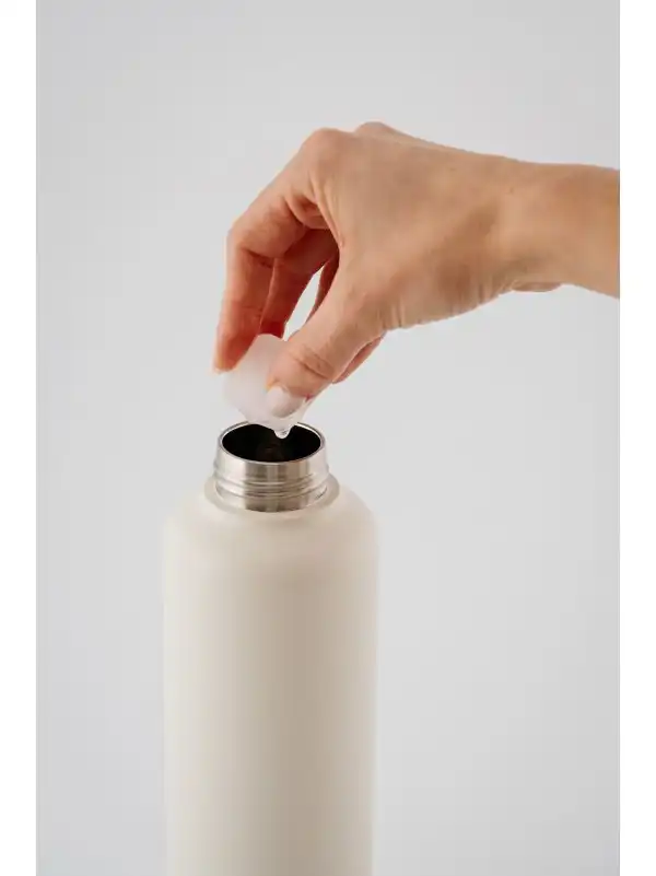 Equa fľaša z nerezovej ocele Timeless Off White 600 ml