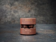 Oialla Bio marcipánovo-čokoládové kuličky s příchutí slaného karamelu 80 g
