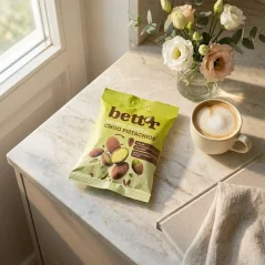 Bett'r BIO pražené pistácie v rostlinné čokoládové polevě Skinny Dipped 40 g