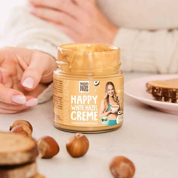 Naughty Nuts BIO bílá lískooříšková pomazánka Happy White Hazel Creme 250 g