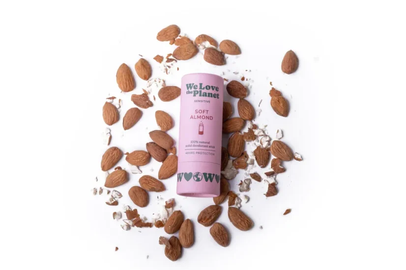 Deodorant We Love The Planet Mandle Sensitive 65 g
