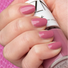 OZN lak na nechty 22-free odtieň Naomi 12 ml