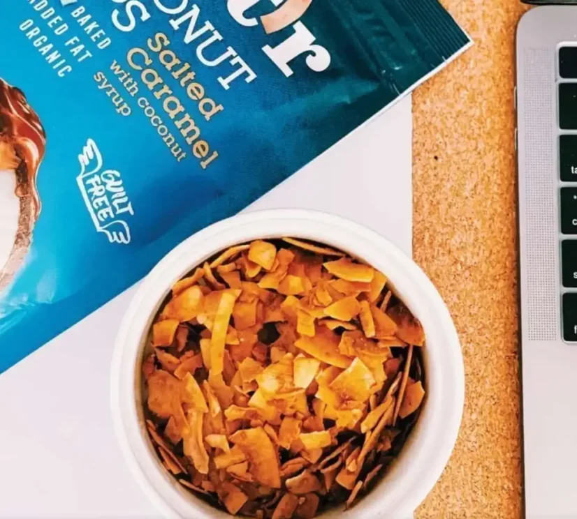 Bett´r Bio kokosové chipsy s príchuťou slaný karamel 70 g