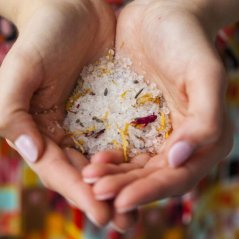 Koupelová sůl MARK scrub Bath tea RELAX s epsomskou solí 400 g