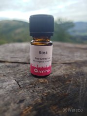 Armina Bio éterický olej Ruža damašská 5% v bio mandľovom oleji 5 ml