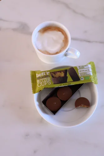 Bett´r Bio čokoládové pralinky s pistáciovým maslom 3 ks 39 g