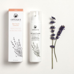 Odylique Mycí a odličovací hedvábný gel 2v1 Silk touch cleanser