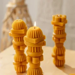 Tvoje svíčka Včelia sviečka Totem 22 cm