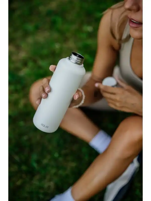 Equa fľaša z nerezovej ocele Timeless Off White 600 ml
