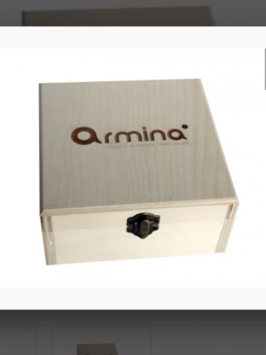 Armina Dřevěný box na 16 ks éterických olejů
