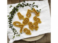 Tvoje Svíčka Čísla na tortu zo včelieho vosku 1 ks